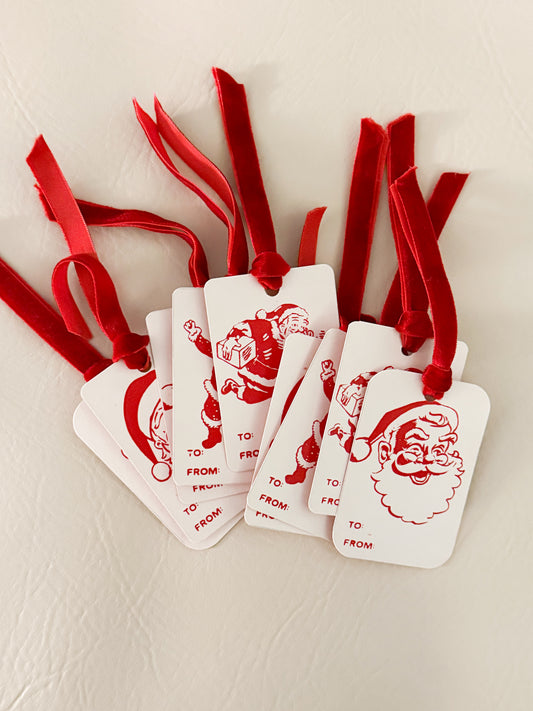 Santa's Comin' to Town Gift Tags