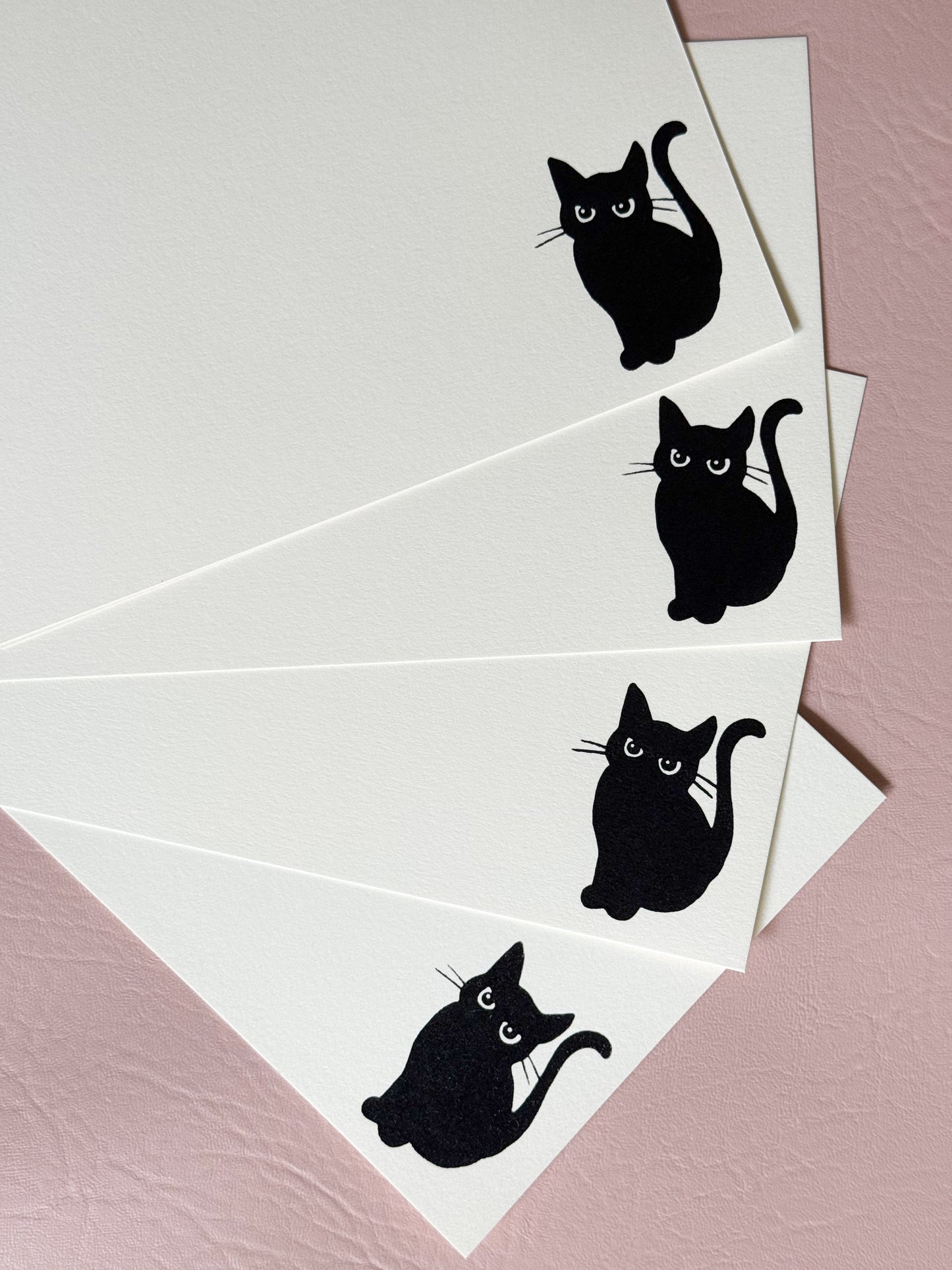 Observant Cat Stationery Set